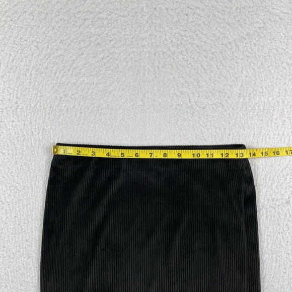 Modcloth Skirt Womens Small Black Ribbed Soft‎ Corduroy Stretchy Party Grunge - Picture 7 of 9